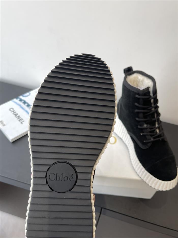 20251128165025672 290